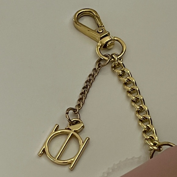 Women’s Riona Poppy Card Case Keychain - Picture 6 of 12